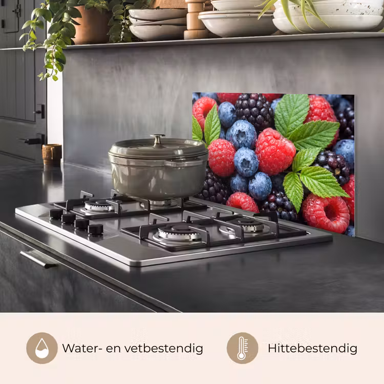 Spatscherm keuken - Bessen - Vers - Waterdruppels - Kleurrijk - Eten — 7