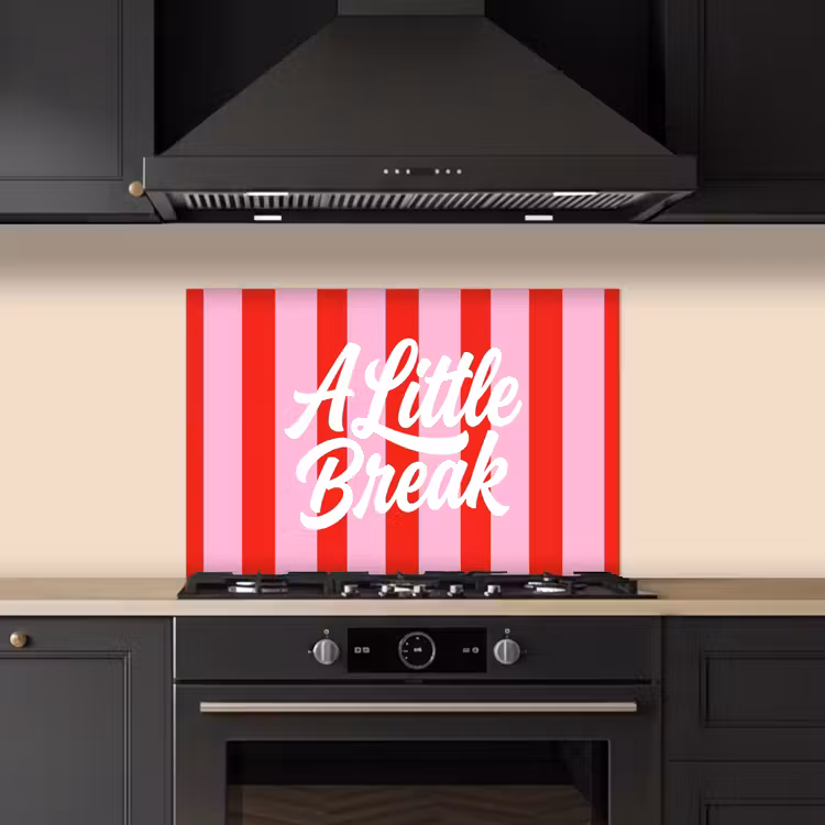 Spatscherm keuken - A Little Break - Strepen - Rood - Roze — 2