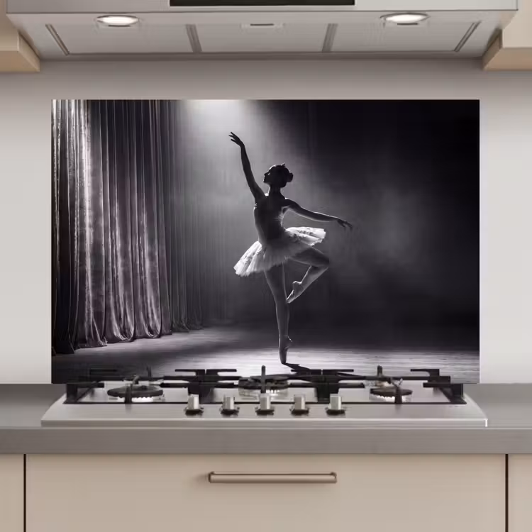 Spatscherm keuken - Danser - Podium - Zwart-wit - Kunst - Klassiek — 1