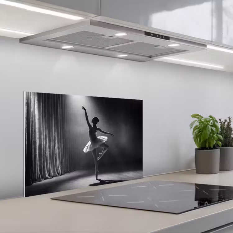 Spatscherm keuken - Danser - Podium - Zwart-wit - Kunst - Klassiek — 5