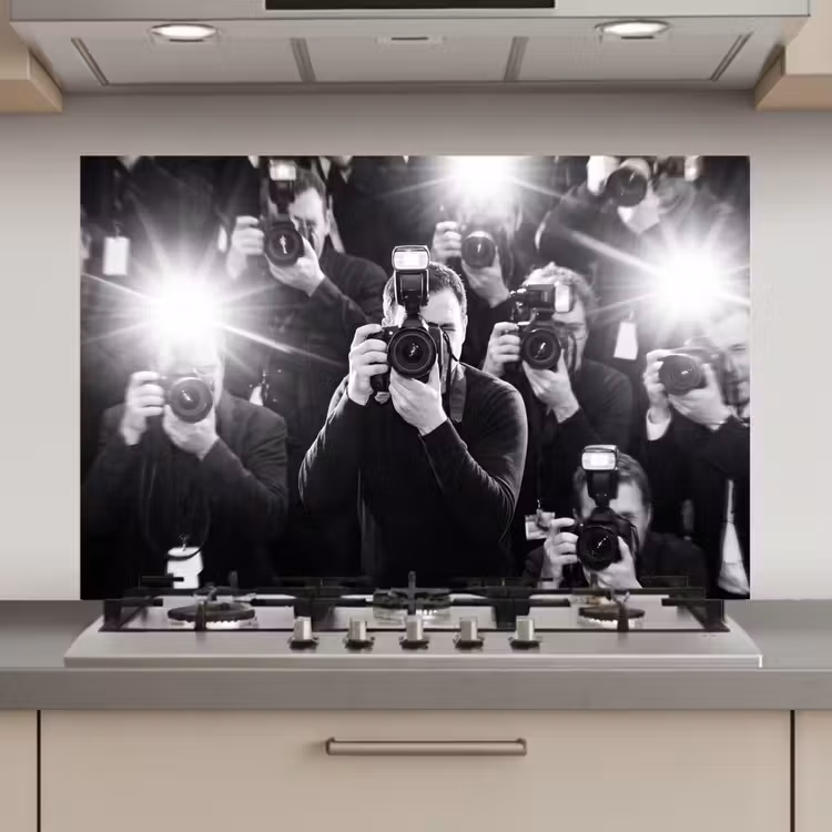 Spatscherm keuken - Mensen - Camera - Flitslicht - Zwart-wit - Media — 1