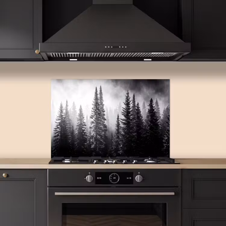Spatscherm keuken - Bos - Mist - Winter - Monochroom - Natuur — 2