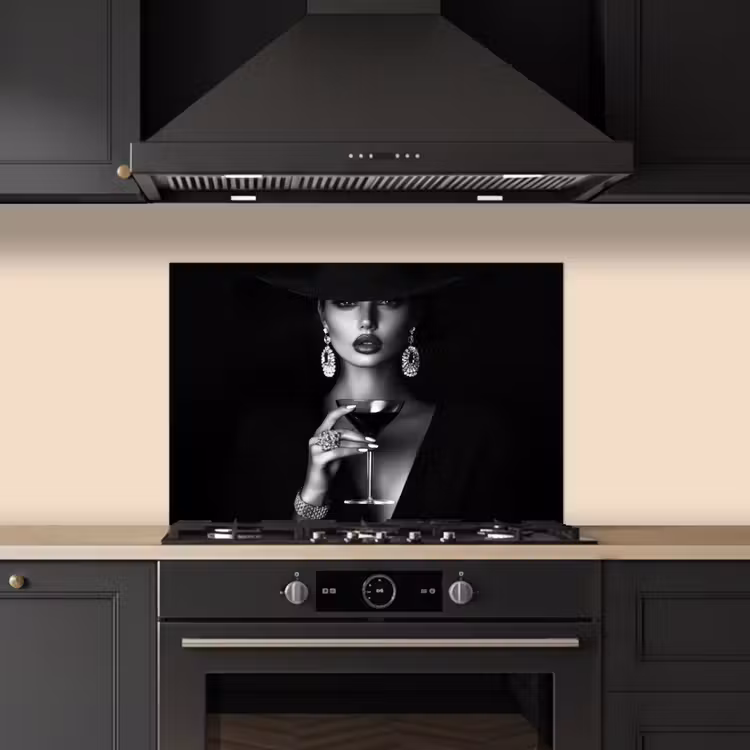 Spatscherm keuken - Vrouw - Cocktail - Chic — 2