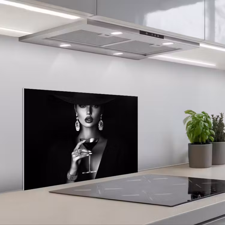 Spatscherm keuken - Vrouw - Cocktail - Chic — 5