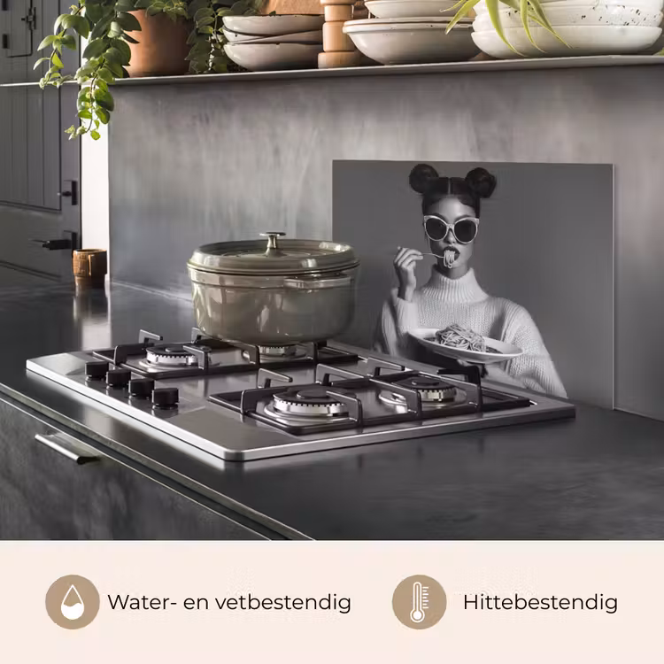 Spatscherm keuken - Vrouw - Pasta - Zonnebril — 7