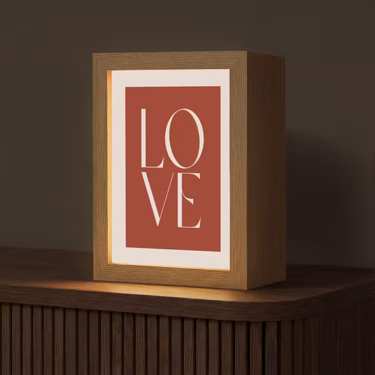 Tafellamp - Love - Rood - Minimalistisch — 1