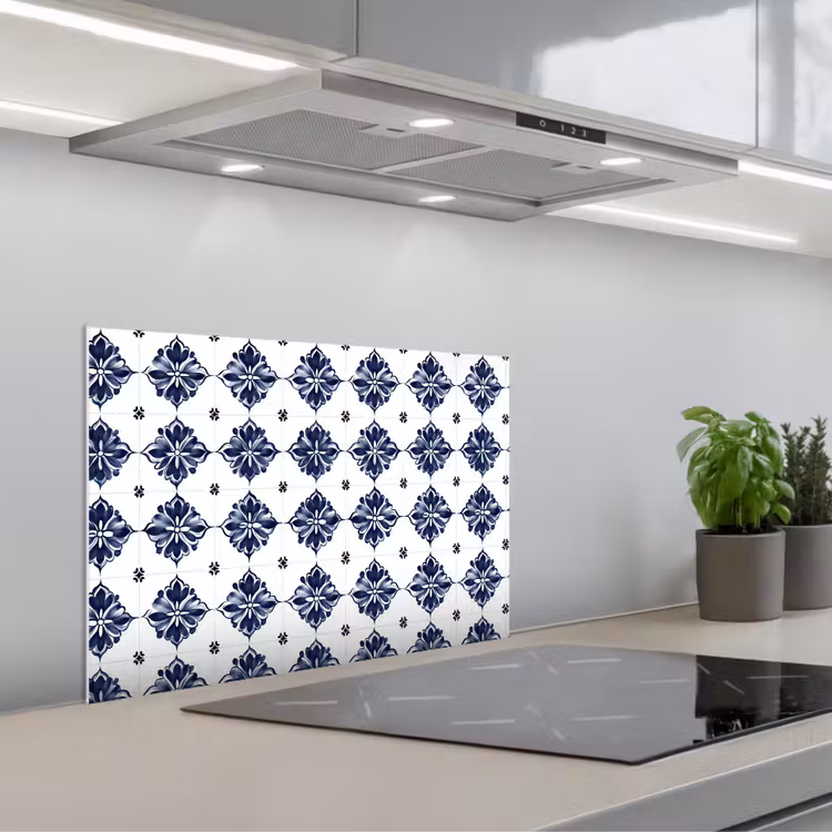 Spatscherm keuken - Tegelmotief - Blauw - Wit - Bloem — 5