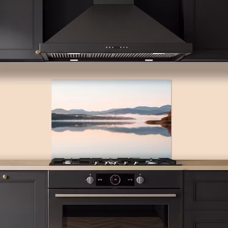 Spatscherm keuken - Water - Bomen - Mistlaag — 2