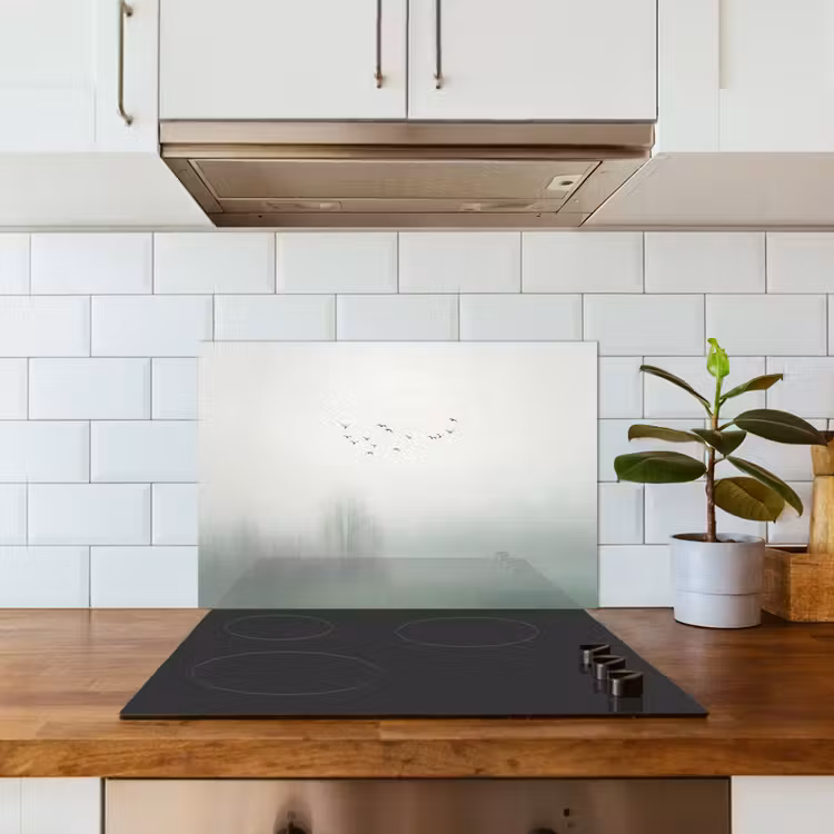 Spatscherm keuken - Vogel - Vlucht - Natuur - Minimalistisch — 6