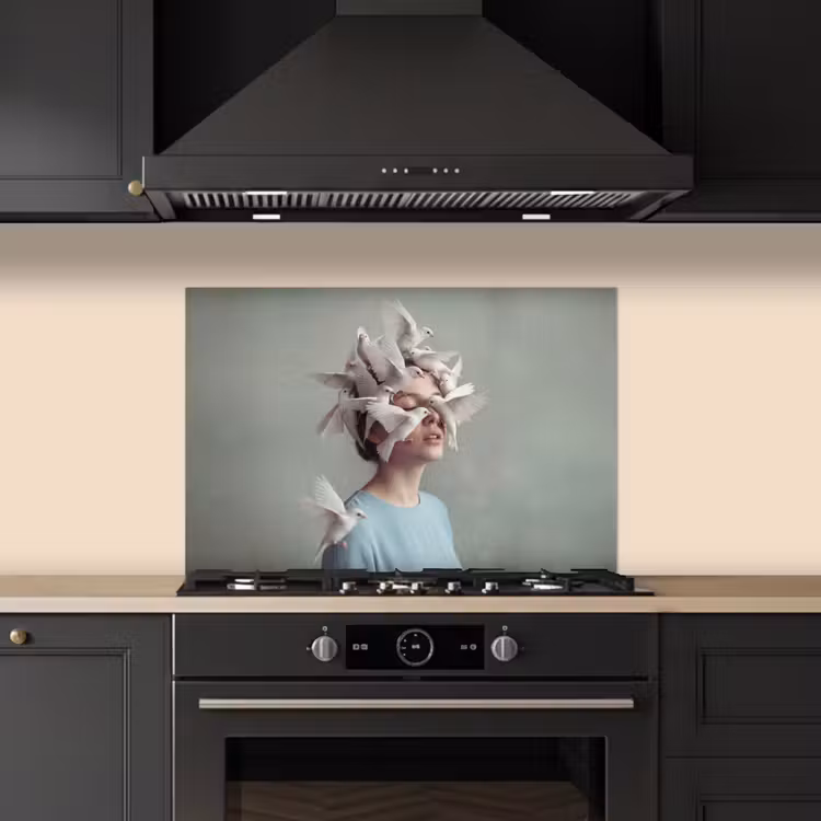 Spatscherm keuken - Vrouw - Vogels - Abstract - Modern - Wit — 2