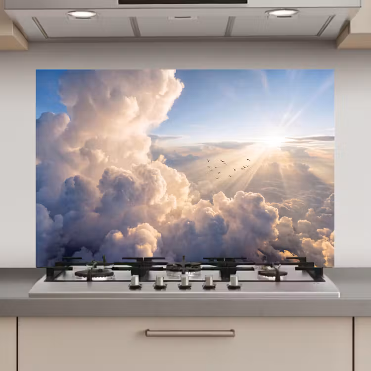 Spatscherm keuken - Wolken - Zonnestralen - Natuur - Wit — 1