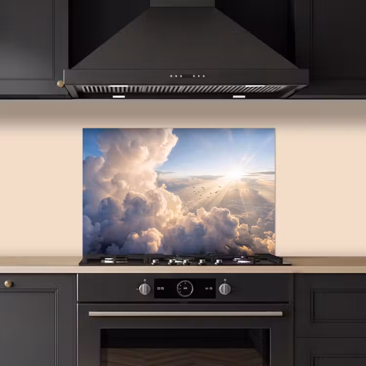 Spatscherm keuken - Wolken - Zonnestralen - Natuur - Wit — 2