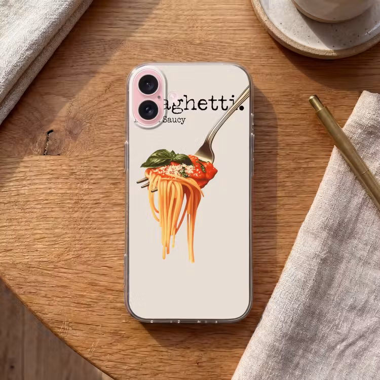 Telefoonhoesje - Spaghetti - tomatensaus - Parmezaanse kaas — 2