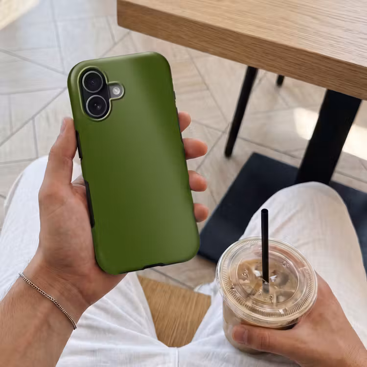 Telefoonhoesje Toughcase - Olive - Drab - Groen — 4