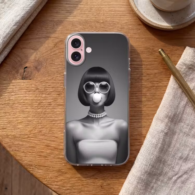 Telefoonhoesje - Vrouw - Zwart Wit - Ketting - Zonnebril — 2