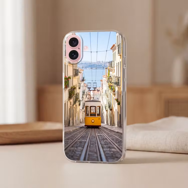 Telefoonhoesje - Tram - Straat - Stad - Architectuur - Geel — 3