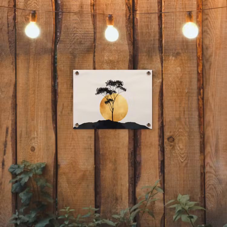 Tuinposter - Zwarte boom - Gouden cirkel - Heuvel — 2