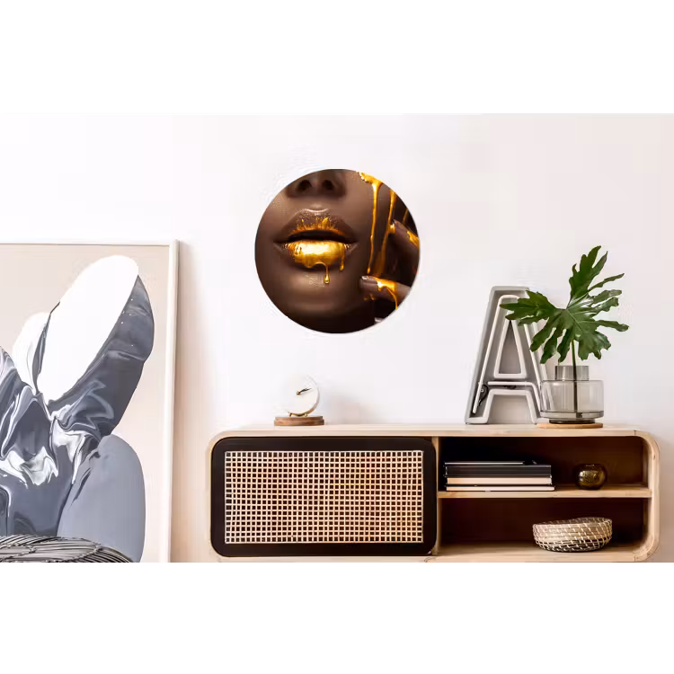 Wandcirkel - Aluminium - Goud - Vrouw - Verf - Lippen - Luxe — 3