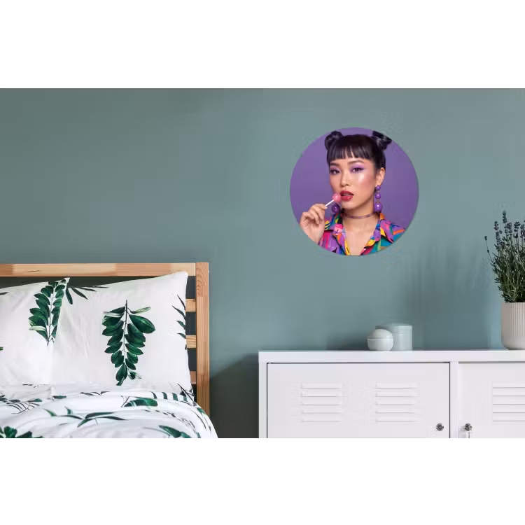 Wandcirkel - Aluminium - Vrouw - Portret - Make-up - Paars - Levendig — 4