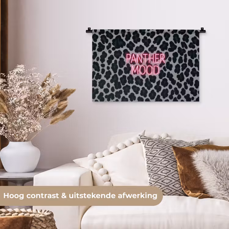 Wandkleed - Panterprint - Zwart - Neonletters - Roze — 4