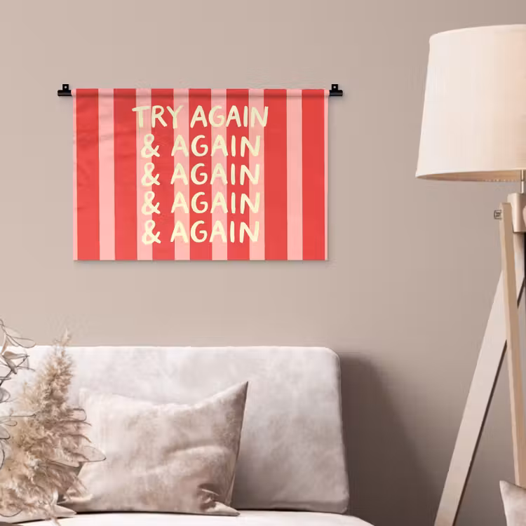 Wandkleed - Strepen - Rood - Try again — 2