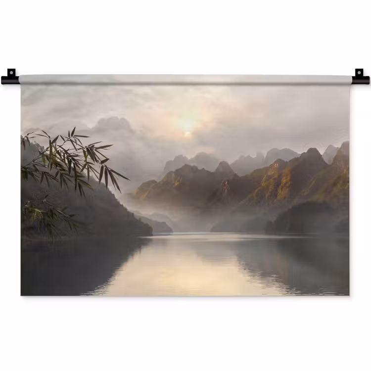Wandkleed - Bergen - Water - Mist - Natuur - Landschap — 1