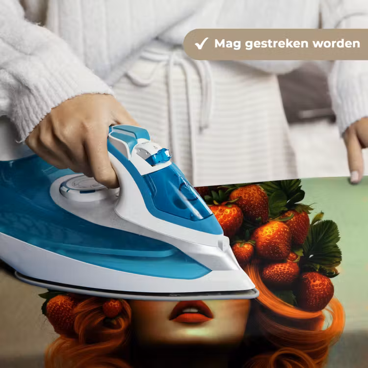 Wandkleed - Vrouw - Aardbeien - Kroon — 6
