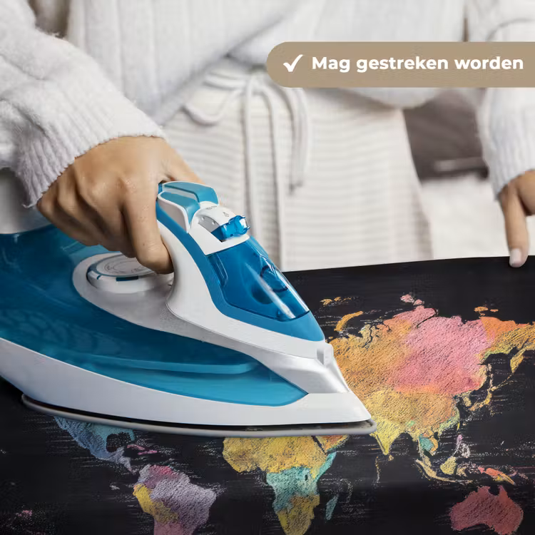 Wandkleed - Wereldkaart - Krijtstrepen - Regenboog — 6