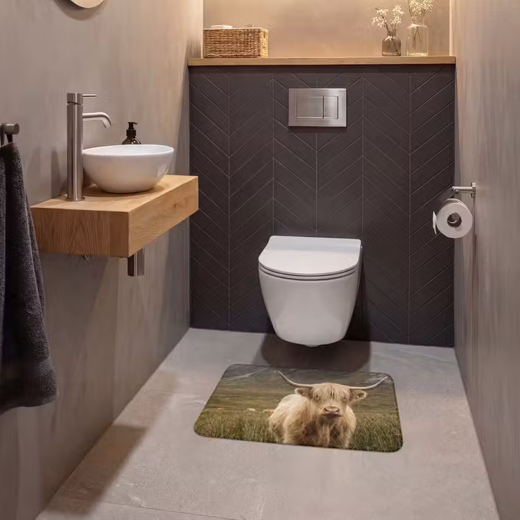 WC Mat - Schotse hooglander - Bergen - Grasveld — 2