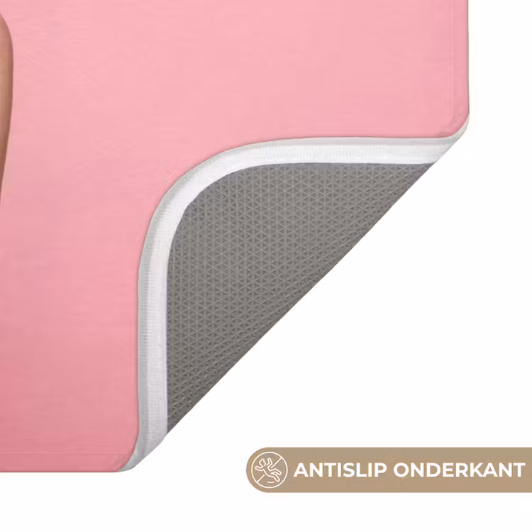 WC Mat - Vrouw - Roze - Parelketting - Krulspelden — 3