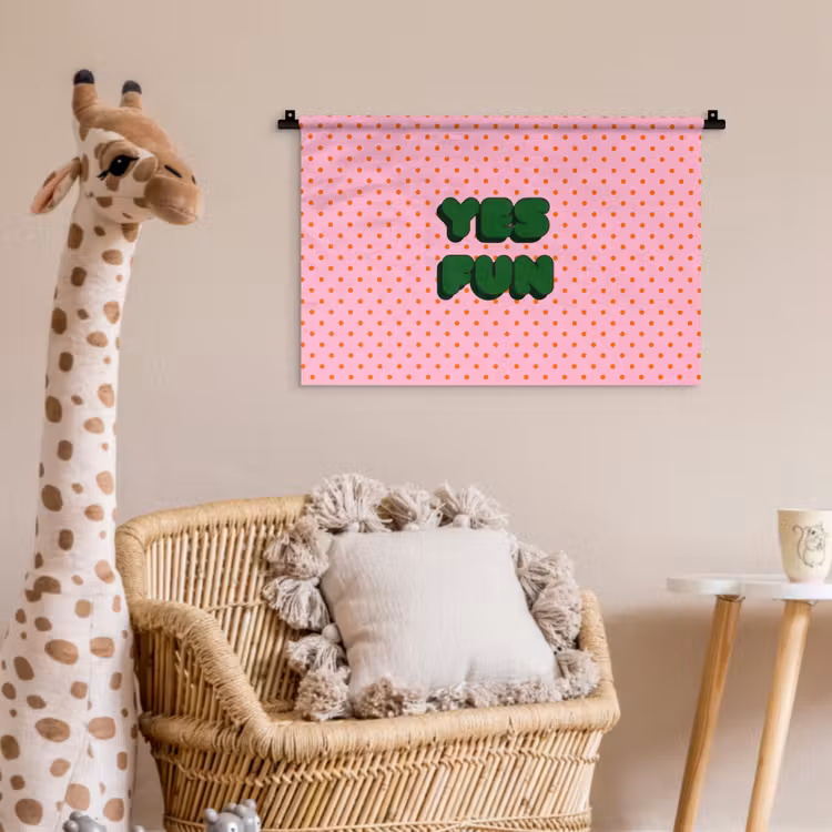 Wandkleed - Yes fun - Groen - Roze - Stippen — 5