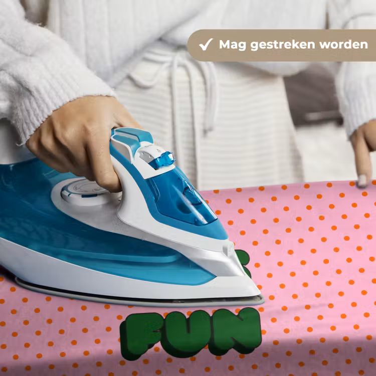 Wandkleed - Yes fun - Groen - Roze - Stippen — 6