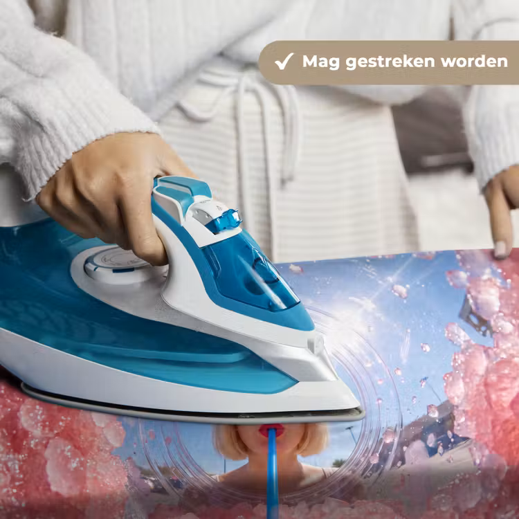 Wandkleed - Vrouw - Drank - Zomer - Roze - Blauw — 6