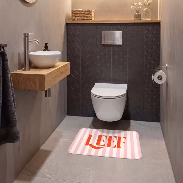 WC Mat - Zachtroze - Rood - Strepen - Leef — 2