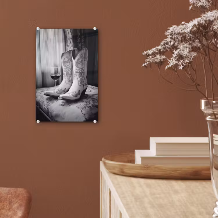 Glas schilderij - Wijn - Cowboylaarzen - Raamlicht - Wit — 6