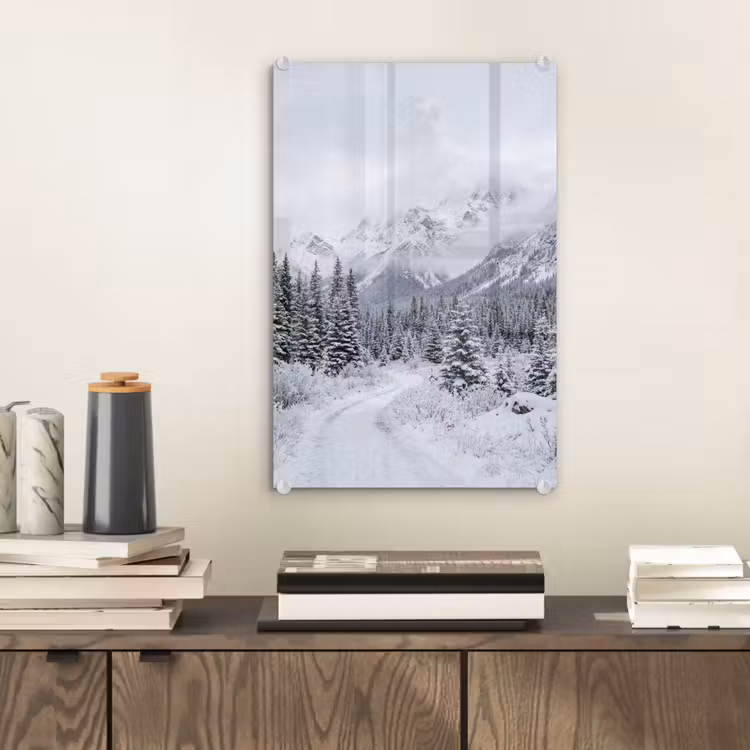 Glas schilderij - Weg - Bergen - Sneeuw - Naaldbos - Avontuurlijk — 2