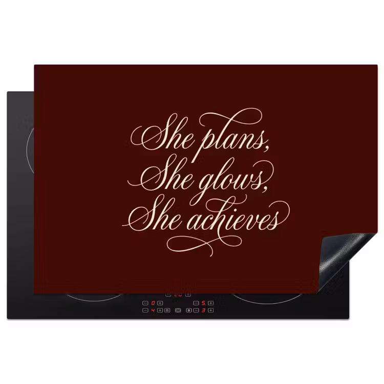 Inductie beschermer - She plans she glows she achieves - Rood - Cursief — 2
