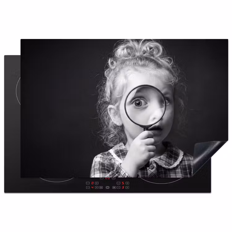 Inductie beschermer - Kind - Vergrootglas - Portret - Zwart-wit — 1