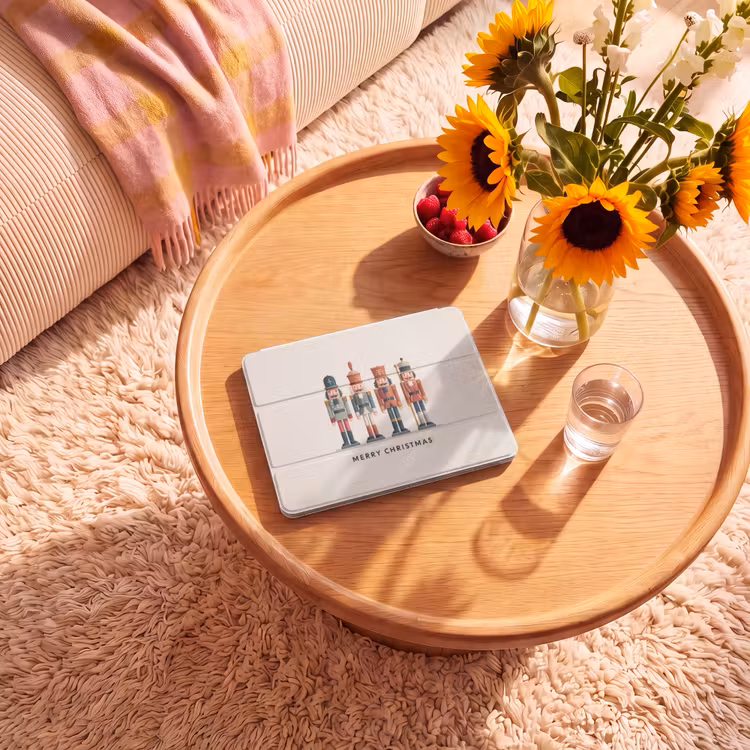 iPad hoes - Notenkrakers - Minimalistisch - Kerst - Beige — 2