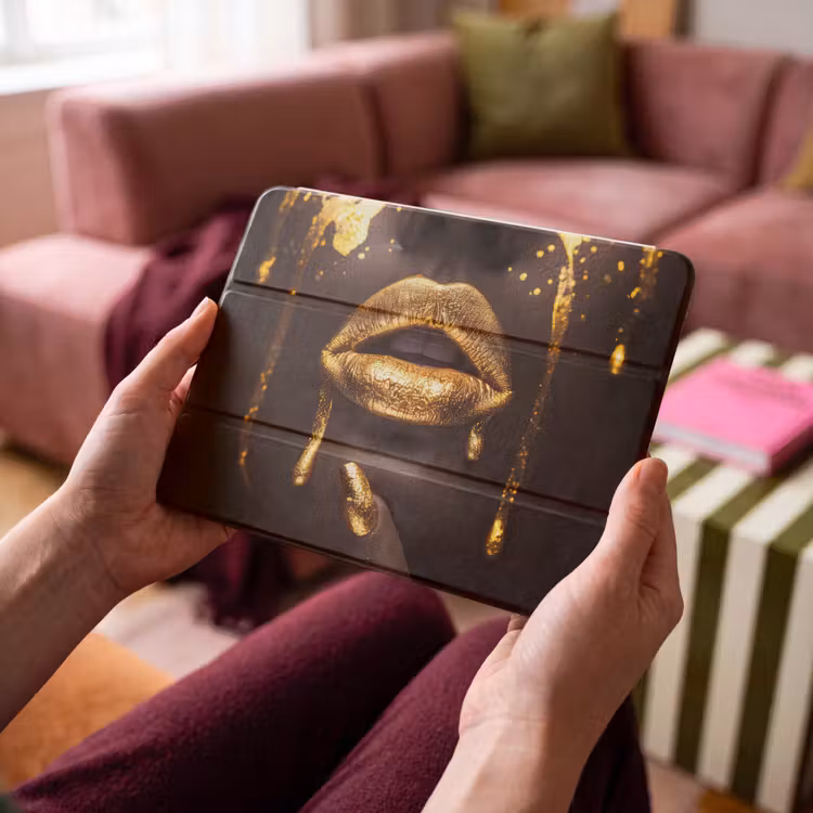 iPad hoes - Gouden lippen - Gezicht - Vrouw - Modern — 3