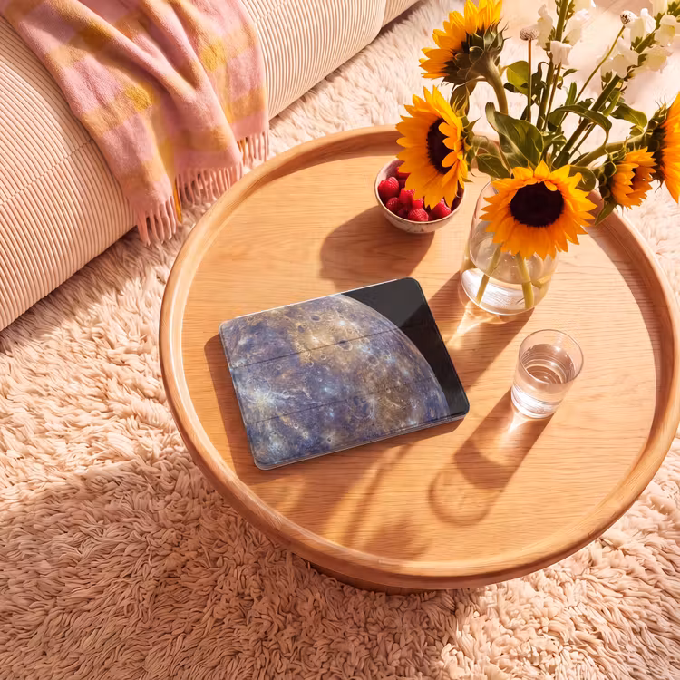 iPad hoes - Planeet - Kraters - Ruimte — 2