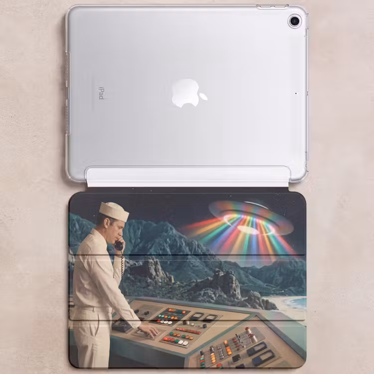 iPad hoes - Man - Controlekamer - Strand — 6