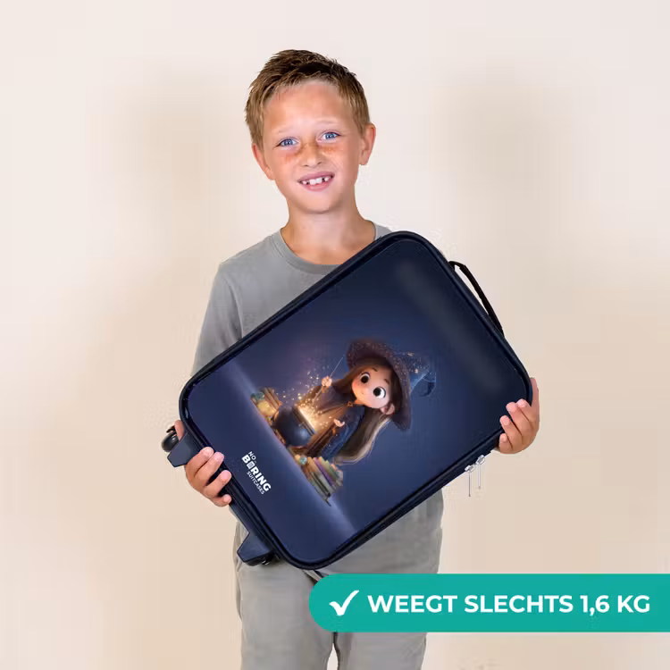 Kinderkoffers met naam - Betoverend meisje met ketel — 3