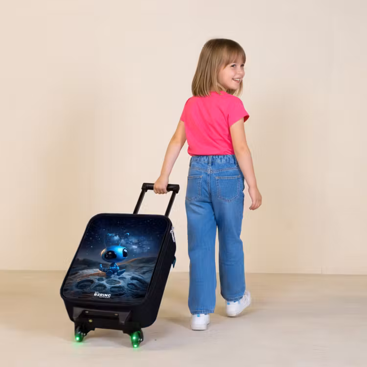 Kinderkoffer - Blauw buitenaards wezentje onder sterrenhemel — 2