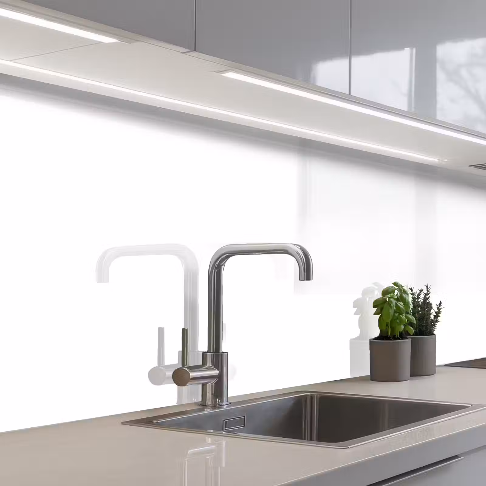 Keuken achterwand - Zuivere Witheid — 1