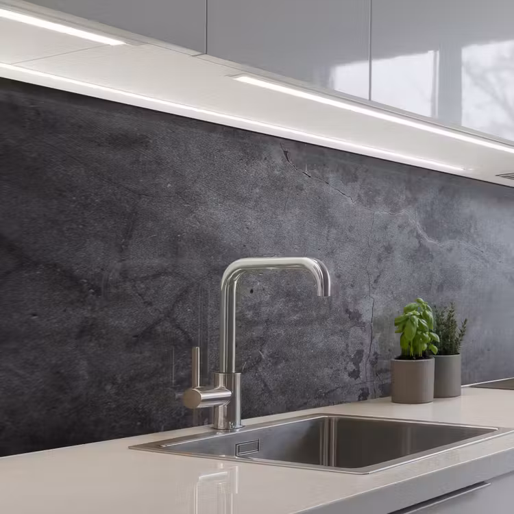 Keuken achterwand - Schaduwspel op Beton — 1