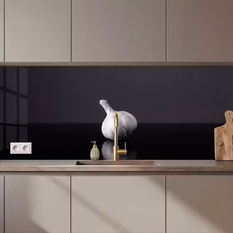 Keuken achterwand - Knoflook - Zwart - Wit — 1