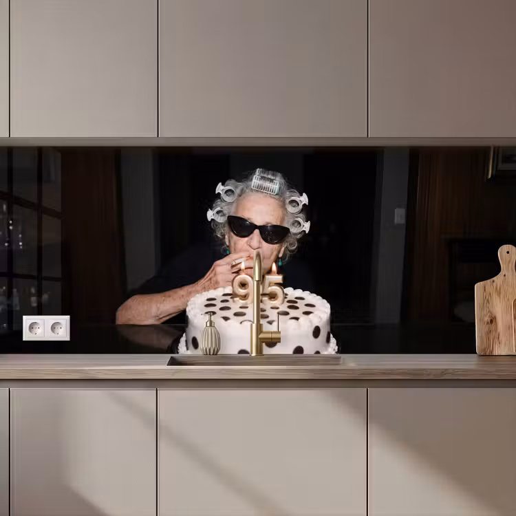 Keuken achterwand - Verjaardag - Krulspeld - Oma — 1