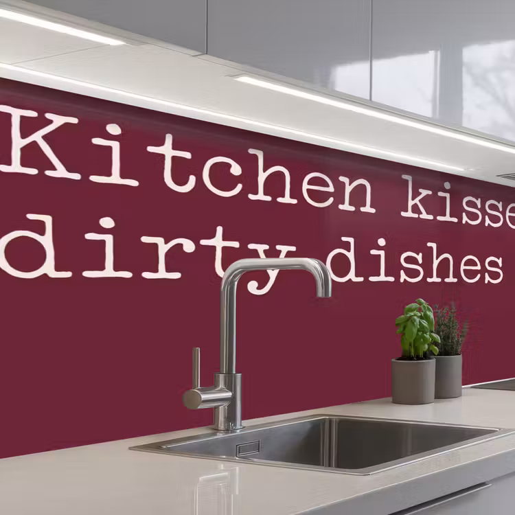 Keuken achterwand - Kitchen kisses, dirty dishes — 2