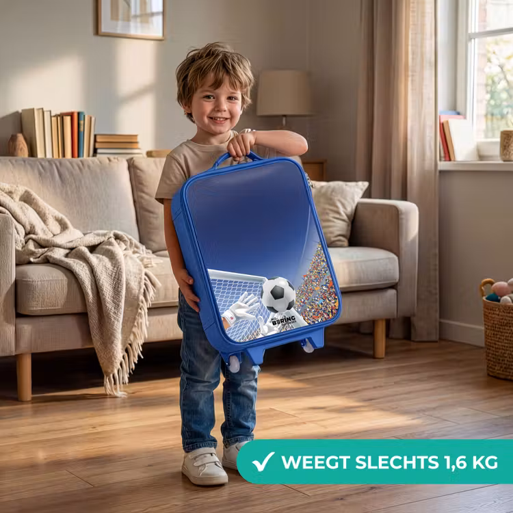 Kinderkoffer - Blauw - Keeper die een voetbal tegenhoud — 2